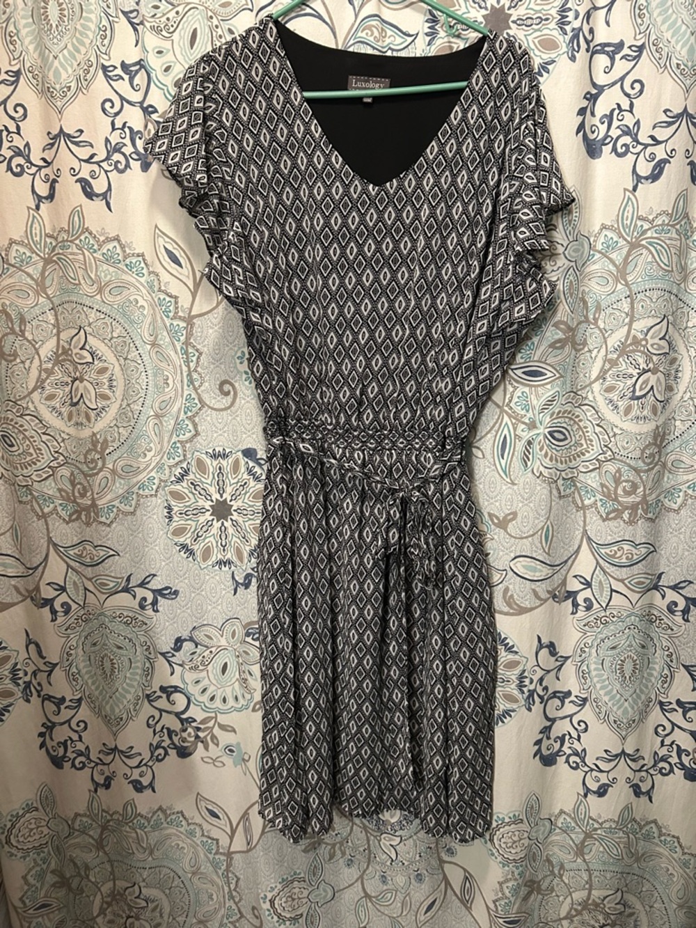Luxology Black & White Diamond-Print Midi Dress